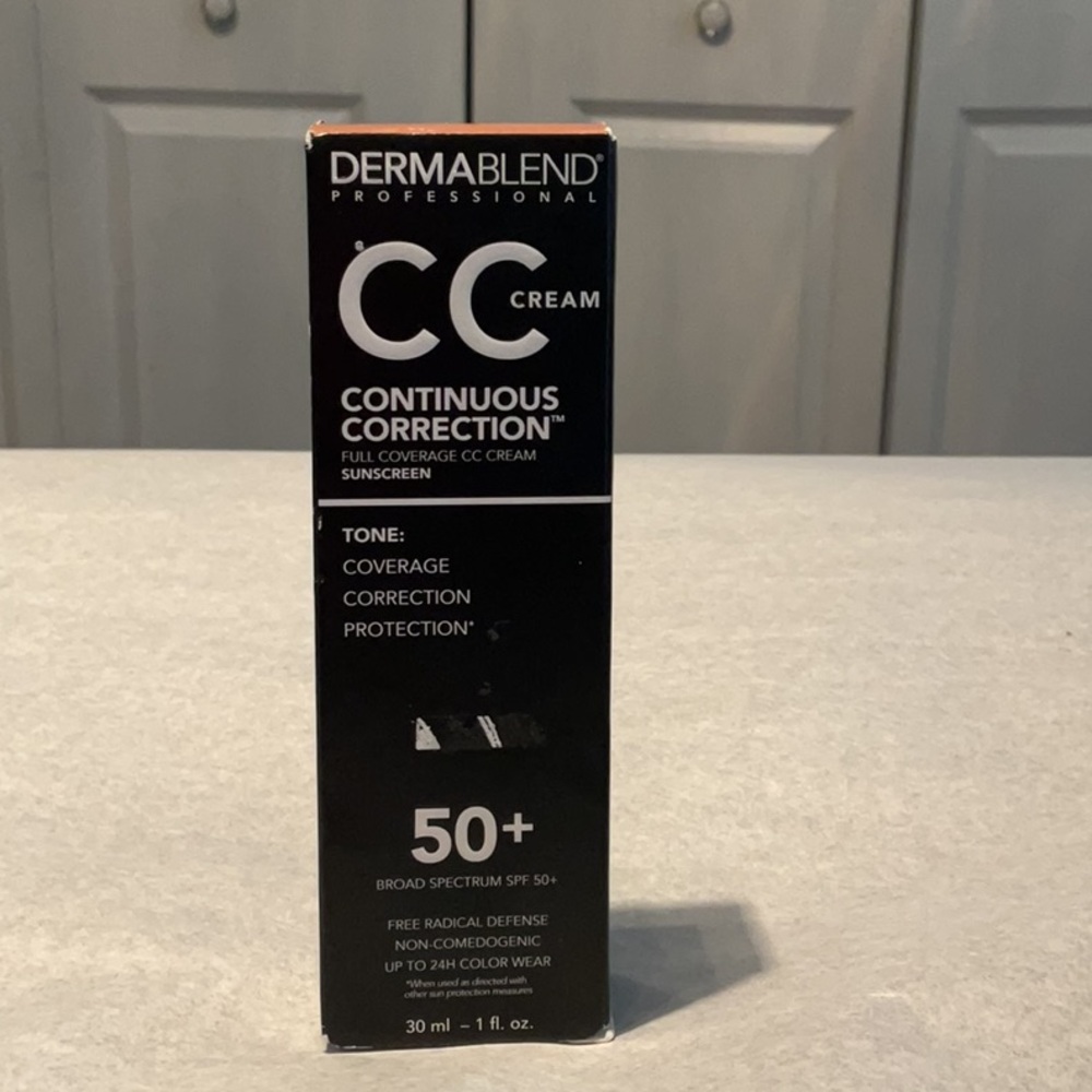 NWT Dermablend CC Cream Tan 2